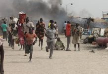 நவீன ஆயுதங்களுடன் புகுந்த கும்பல்: கொன்று குவிக்கப்பட்ட அப்பாவி மக்கள்!!