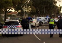 லண்டனில் பட்டப்பகலில் பரபரப்பான சாலையில் இளைஞருக்கு ஏற்பட்ட துயரம்: ஸ்தம்பித்த பொதுமக்கள்!!