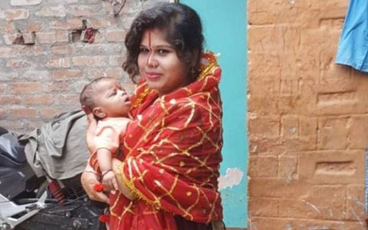 திருமணமான 20 வயது மகள் இறந்துவிட்டதாக தந்தைக்கு வந்த தகவல்! மாப்பிள்ளை வீட்டுக்கு சென்று பார்த்த போது காத்திருந்த அதிர்ச்சி!!