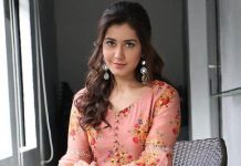 “Gym டிரஸ்ல, எப்படி இருக்காங்க” ராஷி கண்ணாவின் செம்ம Glamour Clicks !