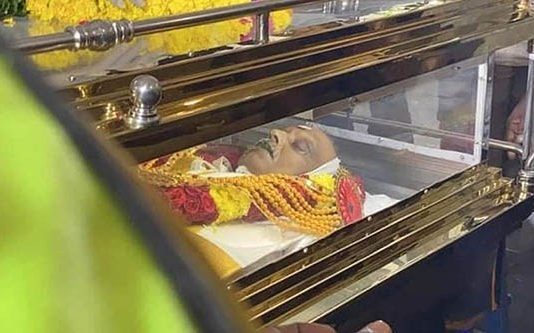 உலகிற்கு விடை கொடுத்த சங்கீத ஜாம்பவான் : பூதவுடலை மக்கள் அஞ்சலிக்காக வைக்க நடவடிக்கை!!