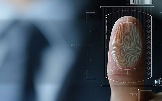 கைரேகை ஆய்வுக்காக குற்றவாளிகளின் கைகளையே வெட்டிய ஜேர்மன் பொலிசார்: வெளிவரும் பின்னணி!!