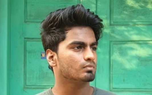 கிணற்றுக்குள் கிடந்த உடல்… மருத்துவக் கல்லூரி மாணவரின் மரணத்தில் வலுக்கும் சந்தேகம்!!