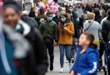 கொரோனாவை கட்டுப்படுத்த இதுவே சிறந்த வழி : பிரித்தானிய ஆய்வாளர்கள் வெளியிட்ட தகவல்!!