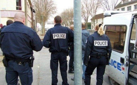 பிரான்ஸில் ந ட ந் த கொ டூ ர ச ம்பவம் : கொ லை செ ய் ய ப் ப ட் ட இலங்கையை சேர்ந்த குடும்பம்!!