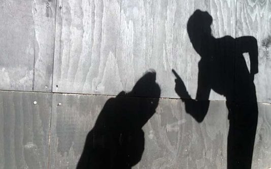 தாயிடம் ஏற்பட்ட வாக்குவாதத்தில் வீட்டைவிட்டு கிளம்பிய சிறுமி… அடுத்த நடந்த துயரம்!!