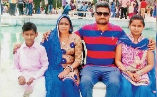 மனைவி மற்றும் 2 கு ழந்தைகளை உயிரோடு எரித்த தொழிலதிபர் : பின்னர் எடுத்த முடிவு!!