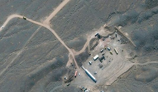 பூமிக்கு அடியில் புதிய அணு உலை அமைக்கும் பணிகளை தொடங்கியது ஈரான்!!