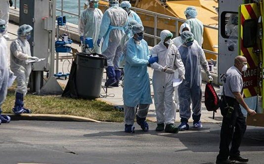 அமெரிக்காவில் நேற்று புதிதாக இனங்காணப்பட்ட 100,000 கொரோனா தொற்றாளர்கள் : பேரழிவை நோக்கிச் செல்லும் நிலை!!