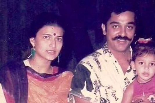 கமலை திருமணம் செய்து காரில் குடும்பம் நடத்திய நடிகை சரிகா?… பல ஆண்டுகளுக்கு பின்பு வெளிச்சமாகிய உண்மை!!