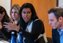 அமெரிக்காவின் துணை ஜனாதிபதியிடம் யாழ் பெண்ணிற்கு கிடைத்த மிகப் பெரும் அங்கீகாரம்!!