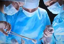 அ று வை சி கி ச்சை க் காக கா த் திரு ந்த நோ யா ளி… இ ரண் டு மு றை கீ ழே வி ழு ந் த இ த யம்! பி ன் பு ந ட ந்த து எ ன்ன?