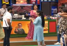 பிக்பாஸ் வீட்டிற்குள் நுழைந்தமே ஆரியிடம் இதைக்கேட்ட கேப்ரில்லாவின் தாய்.. பரபரப்பில் போட்டியாளர்கள்!!