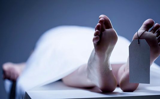 நள்ளிரவில் கண்விழித்த தந்தை… ஆ ழ்ந்து தூ ங்கிக்கொண்டிருந்த மகள்! பின்பு அ ரங்கேறிய கொ டூர ச ம்பவம்!!