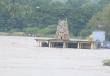 தொடர்கிறது கனமழை.. சீறுகிறது தாமிரபரணி..!