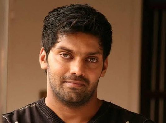 ஈழப்பெண்ணை ஏ மாற்றிய நடிகர் ஆர்யா: திடுக்கிடும் ஆதாரங்கள் அம்பலம்!!