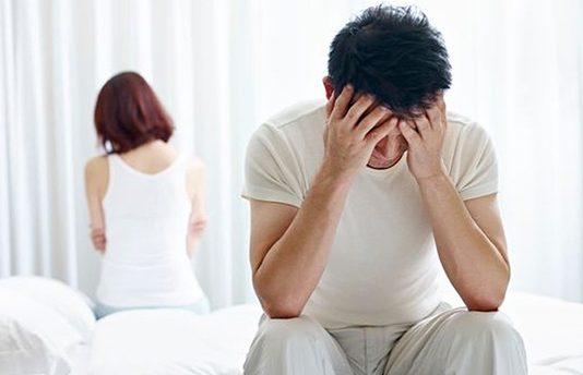 முதலிரவு அறையில் கணவனுக்கு மணப்பெண் கொடுத்த அ திர்ச்சி; ஆடிப்போன கணவனின் பரிதாபம் நிலை!!