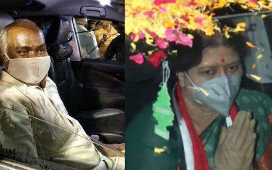 24 மணிநேர பயணத்துக்கு பின் சென்னை வந்த சசிகலா! அவர் காரை பொறுமையுடன் இயக்கிய ஓட்டுனர் யார் தெரியுமா? ஆச்சரிய தகவல்!!