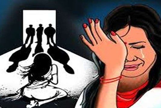 வீட்டிலிருந்த சிறுமியை க.ட.த்தி சீ.ர.ழித்த கு.ம்.பல்… பா.தி.க்கப்பட்ட சி றுமி கொ டுத்த ட்விஸ்ட்: ப.ர.பரப்பை ஏற்படுத்திய மோ சமான ச ம்பவம்!!