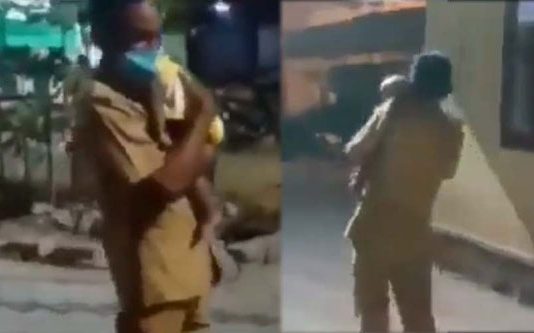 விபத்தில் தப்பித்த 7 மாத குழந்தை… இமை போல் பாதுகாத்த காவலர்! நெகிழ வைக்கும் காட்சி!!