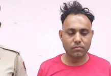 இரவில் வந்து படுக்க இடம் கேட்டு பெண்ணிடம் த வறாக நடக்க முயன்ற காவலர்!