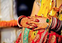 திருமணம் ஆசையால் நெ.ருக்கம்-வருங்கால மருமகன்! ஒரு கு டும்பத்தையே ஏ மாற்றிய செ ய்த செயல்!!