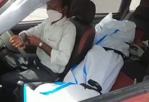 மடிந்த மனிதநேயம் : மகளின் சடலத்தை கட்டி காரிலேயே எடுத்துச்சென்ற தந்தை : நெஞ்சை உலுக்கும் காட்சி!!