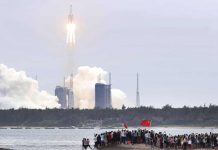 விண்ணில் க.ட்டுப்பாட்டை இ.ழ.ந்த சீன ராக்கெட்..! எப்போது வேண்டுமானாலும் பூமியில் வி.ழுவதற்கு வாய்ப்பு..!