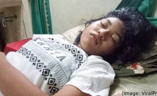 தொடர்ச்சியாக உறங்கும் 17 வயதுச் சிறுமி : முடிவு தெரியாமல் தவிக்கும் பெற்றோரின் நிலை!!