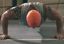 ஒரு மணி நேரத்தில் 3050 புஷ்அப்..! அமெரிக்க இளைஞர் கின்னஸ் சாதனை!!