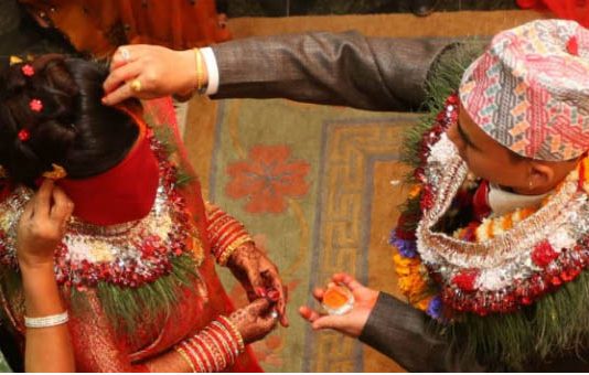 திருமணம் முடிந்த 6 மணி நேரத்திற்குள் உயிரிழந்த மணப் பெண் : நேர்ந்த சம்பவம்!!