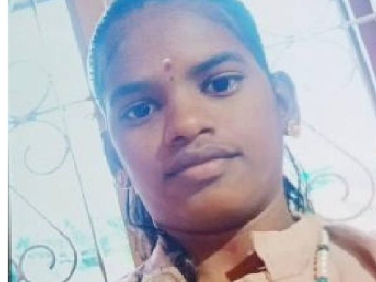 திருப்பத்தூர் அருகே லாரியில் சி.க்.கிய ஒன்பதாம் வகுப்பு மா.ண.வி!! சோ.க ச.ம்.பவம்!!