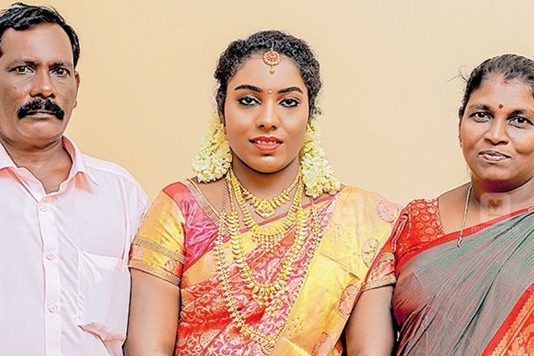 முதலில் தந்தை பின்னர் மகள், மனைவி : கொரோனா நோயாளிகளுக்கு உதவிய குடும்பத்திற்கு நேர்ந்த கதி!!