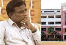 மாணவிகள் ஆடை களைந்திருந்தாலும் அதை நான் சரி செய்வேன் : பா.லி.ய.ல் புகாரில் சி.க்.கி.ய ஆசிரியர் அதிர்ச்சி வாக்குமூலம்!!