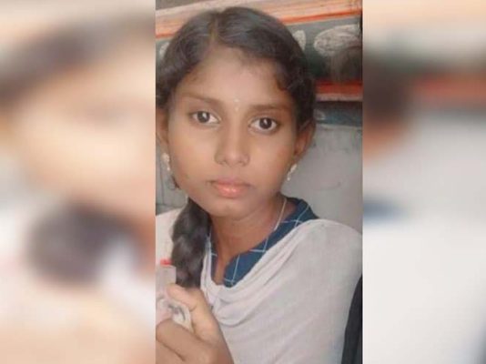 பெற்றோர் கூறிய ஒற்றை வார்த்தை… மாணவி எடுத்த விபரீத முடிவு!!