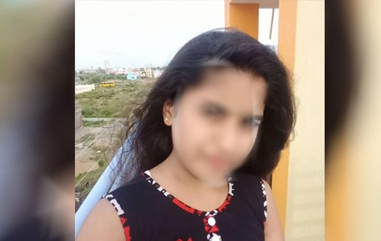 15 வயதான மூத்த மகளுக்கு செய்த மோசமான செயல் : தந்தை தப்பியோட்டம்… அ.திர்ச்சி சம்பவம்!!