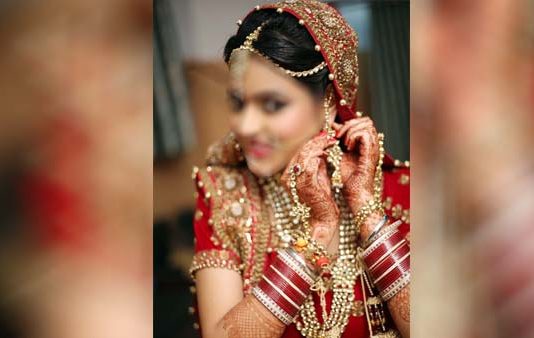 திருமணமான 30 நிமிடத்தில் புதுப்பெண் செய்த செயல் : நிலைகுலைந்த பெற்றோர்!!