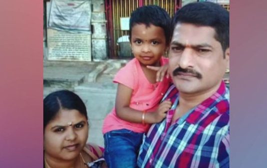 வேலைக்கு சென்ற கணவருக்கு காத்திருந்த அதிர்ச்சி : மனைவி மற்றும் குழந்தைக்கு நடந்த கொடூரம்!!