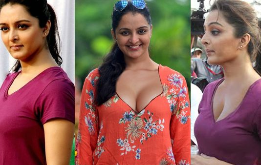 ட்ரெடிஷ்னல் லுக்கில் பார்த்த உடனே பஞ்சர் ஆனேன்.. மஞ்சு வாரியர் வைரல் கிளிக்ஸ்!!