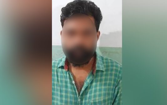 பெண் குழந்தையின் கன்னத்தை கடித்து சதையை மென்று தின்ற நபர் : குடும்பத்தினர் தெரிவித்த திடுக்கிடும் தகவல்!!