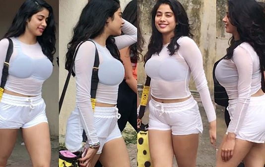இவ்வளவு சூடு தாங்காது மா… ஶ்ரீ தேவி மகளின் ஹாட் போட்டோஸ்!!