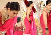 40 வயசுல நீச்சல் உடையில் கஜோலின் கவர்ச்சி பொங்கும் பிகினி புகைப்படம்!!