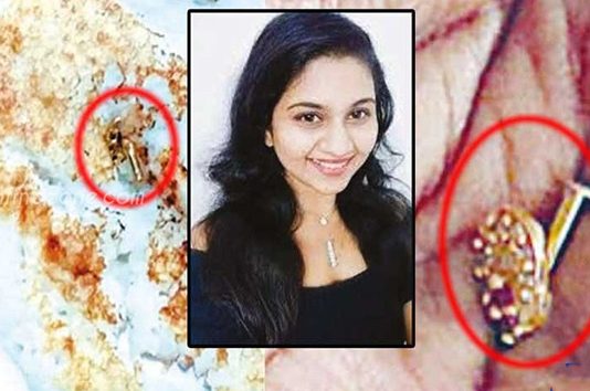 சாப்பிட்ட தோசையில் தங்க மூக்குத்தி : அதிர்ச்சியில் பிரபல நடிகை!!