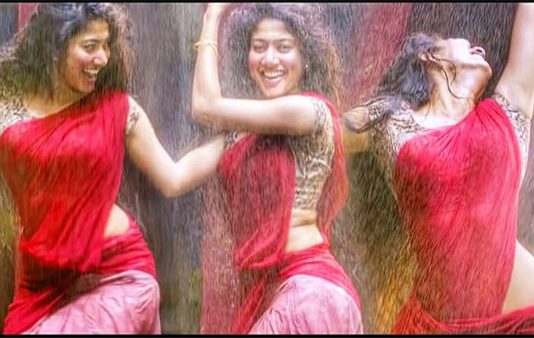 கண்ணீர் விட்ட சாய் பல்லவி.. கட்டிப்பிடித்த நானி!!