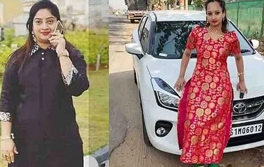 நடுரோட்டில் தாயை வெட்டிக் கொலை செய்த மகள் : நெஞ்சை உலுக்கும் சம்பவம்!!