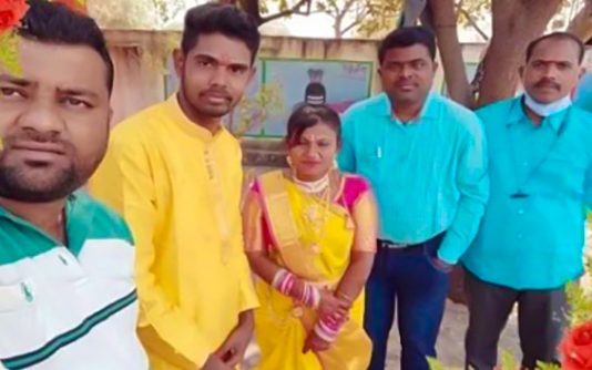 இன்ஸ்டாகிராம் மூலம் வாய் பேச முடியாத இருவர் காதலித்து திருமணம் : நெகிழ்ச்சி சம்பவம்!!