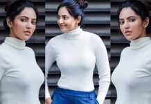 அழகை அப்பட்டமா காட்டிய அதுல்யா ரவியின் ஹாட் கிளிக்ஸ்!!