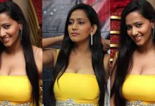 முன்னழகை காட்டி ஹாட் போஸ் கொடுத்த சஞ்சனா சிங்!!