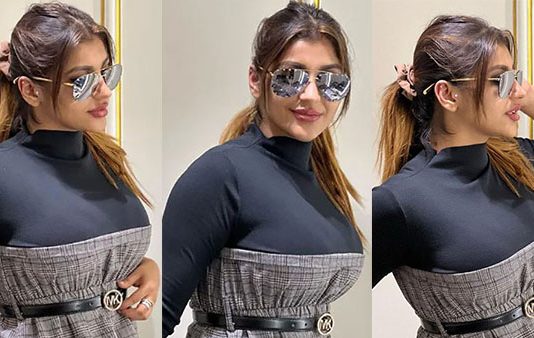 அங்கங்க கிழிஞ்சிருக்கு… பிட்டு பிட்டா காட்டும் யாஷிகா ஆனந்த் லேட்டஸ்ட் ஹாட் Pics!!