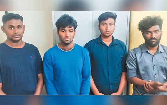 கஞ்சா போதை, பாலியல் வேட்டை… சென்னை 8ம் வகுப்பு பள்ளி மாணவியை வதைத்த கும்பல்!!